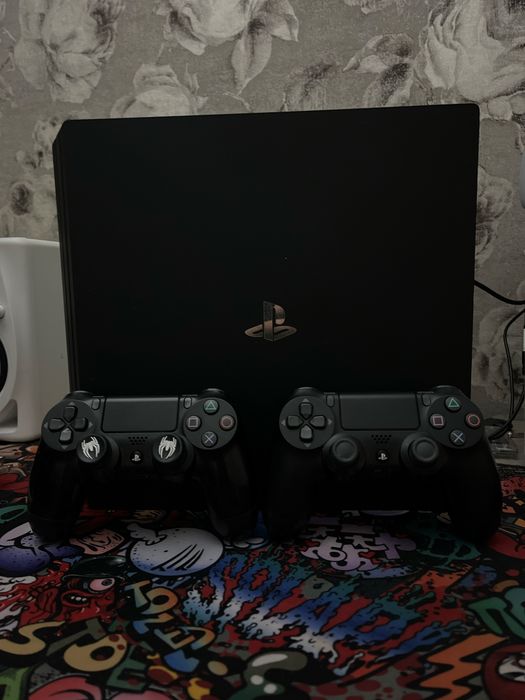 Обменяю PS4 PRO на Nintendo Switch OLED