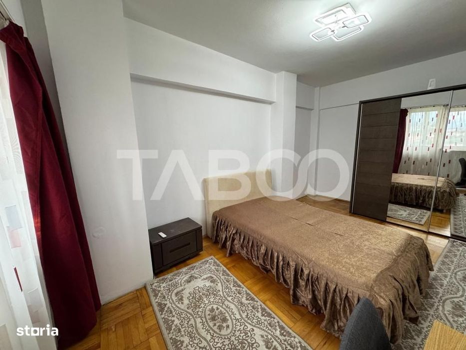 Apartament de inchiriat cu 5 camere 2 bai bloc cu lift Turnisor Sibiu