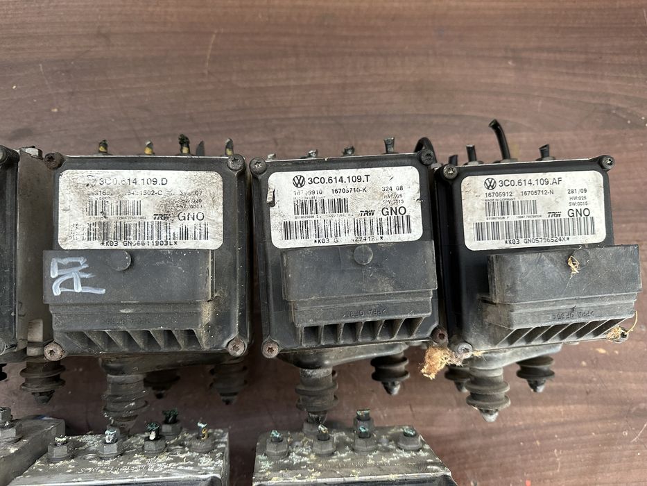 Pompa abs passat b6 cc 3c0614109AF 3c0614109C 3c0614109T