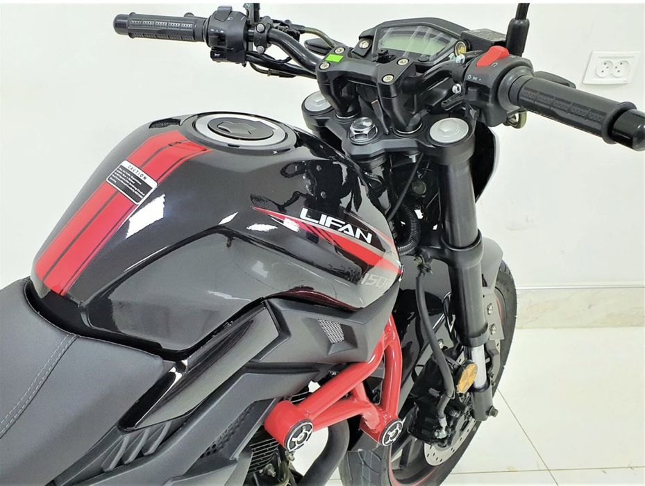 Мотоцикл LIFAN SR200