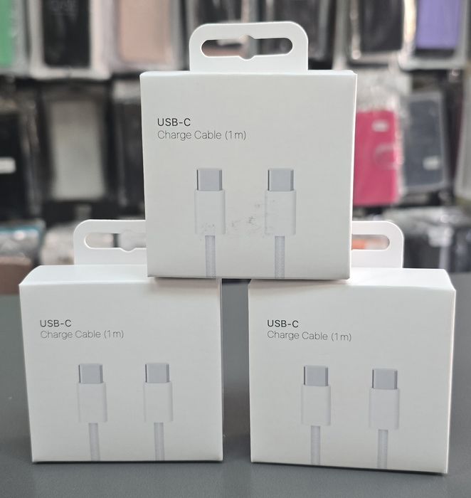 Кабел за бързо зареждане за iPhone 17