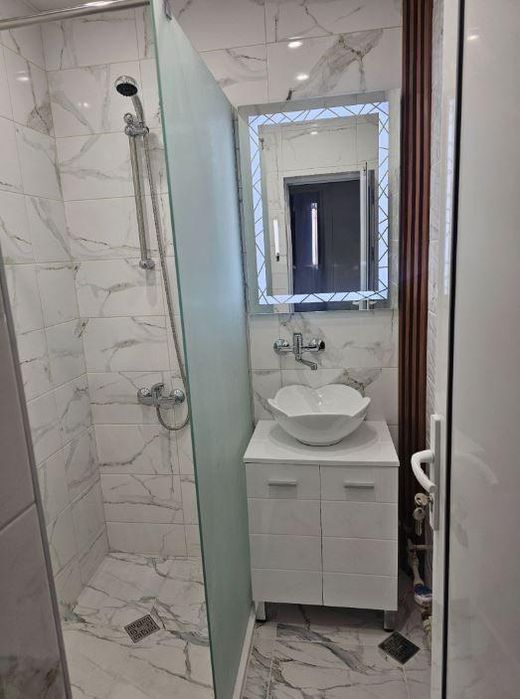 Дава се под наем Тристаен апартамент в Варна, Спортна зала - 90 кв.м за 698.19 € - Снимка #6