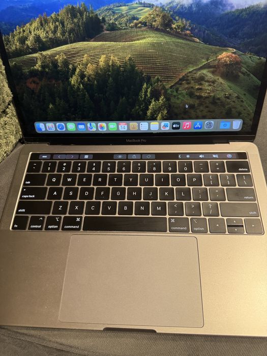 MacBook Pro 13” 2019 Touch Bar