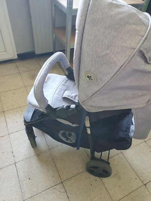 Продавам бебешка количка