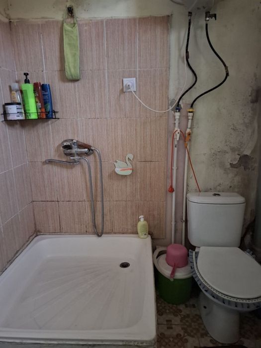 Миндонободда 3хонали уй сотилади