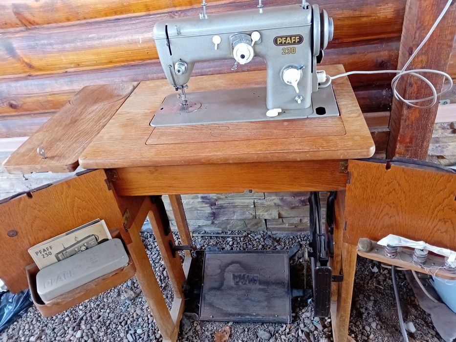 Vând mașină de cusut pfaff 23 electrica