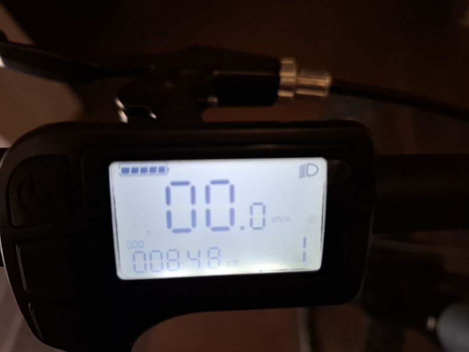 Rockrider E-ST100 електрическо колело