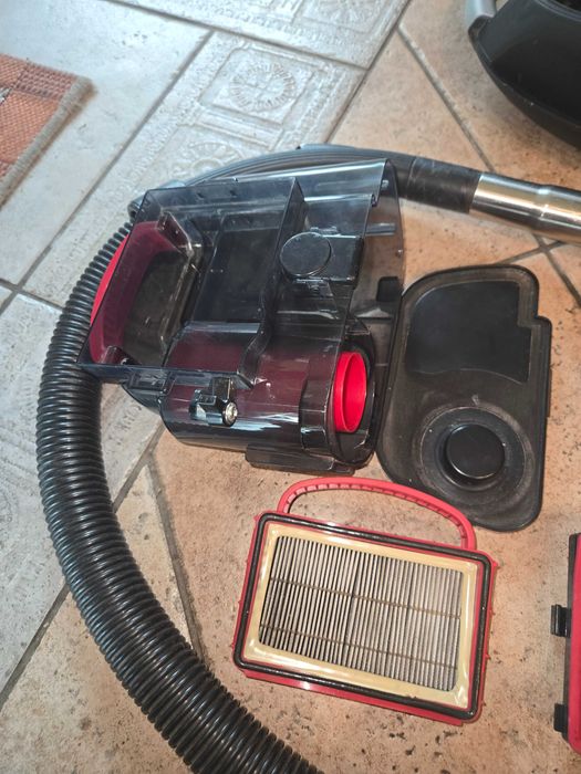 Прахосмукачка Finlux 2in1 2400w