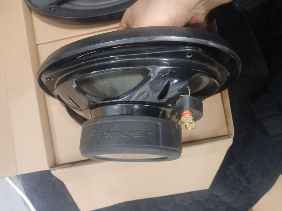 Продам Pioneer колонки