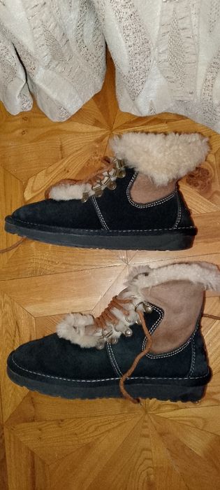 Зимние ботиночки - угги.