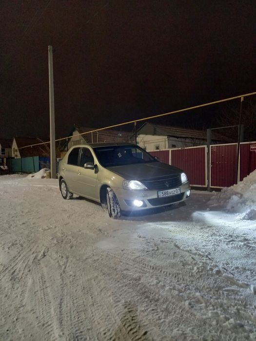 Рено Логан в отличном состоянии