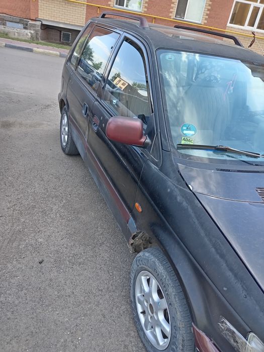 Продам авто, мицубиси спейс рунер 1994, автомат