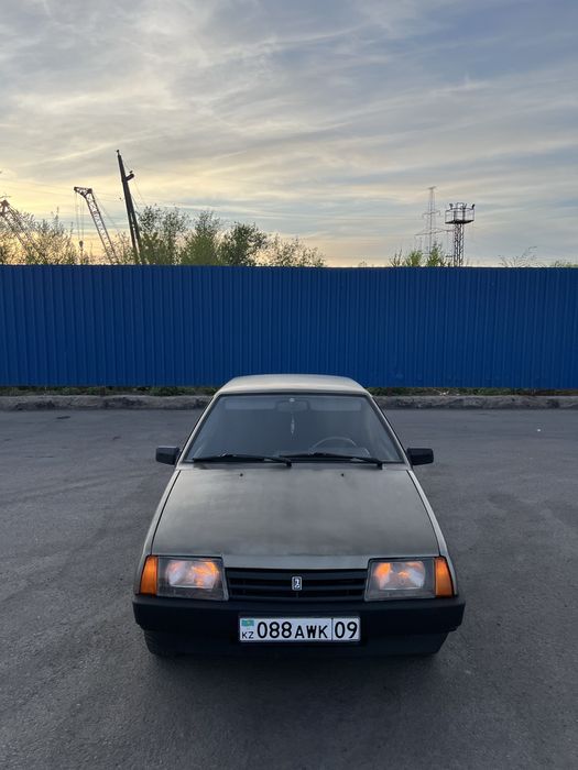 Ваз лада 21099.