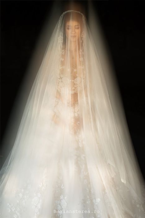 Rochie Mireasa Oksana Mukha