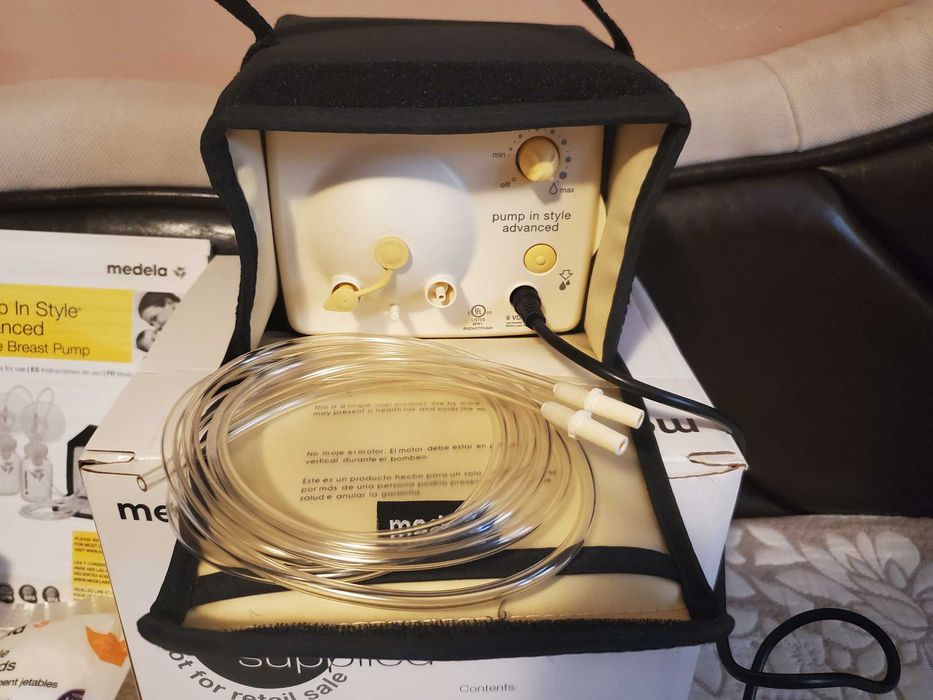 Medela помпа за кърма – пълен комплект, отлично състояние