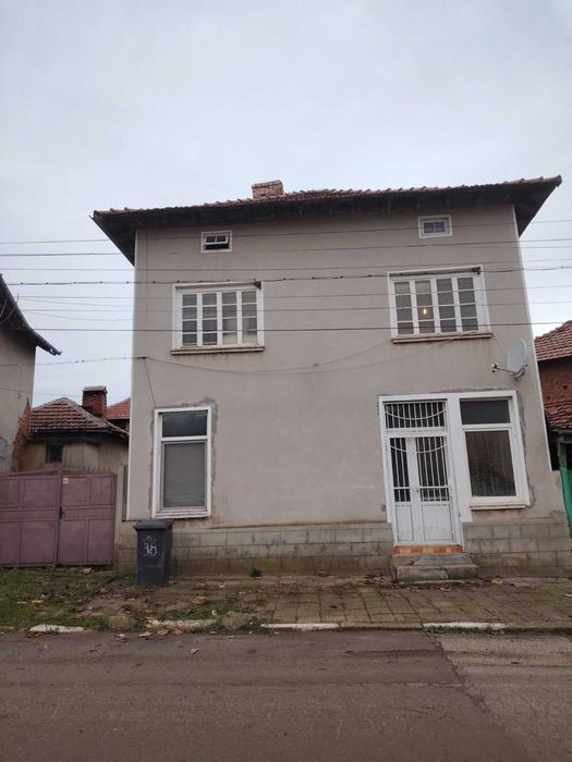 Продава се Къща в с. Николаево, Област Плевен - 203 кв.м за 75 €/кв.м - Снимка #13