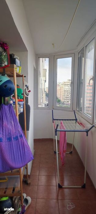 Calea Mosilor // Stradal // Decomandat