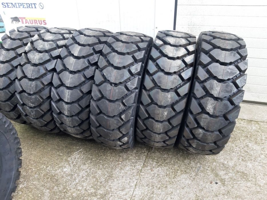 Cauciucuri 12.5/80-18 Industriale Robuste asfalt JCB Anvelope fata
