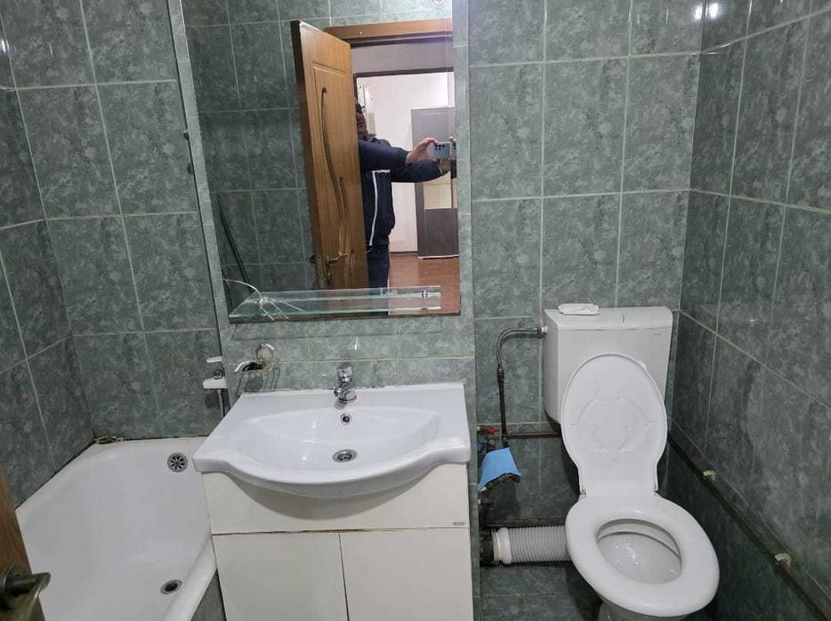 Garsoniera transformata in doua camere in Gavana 3 - Lumina