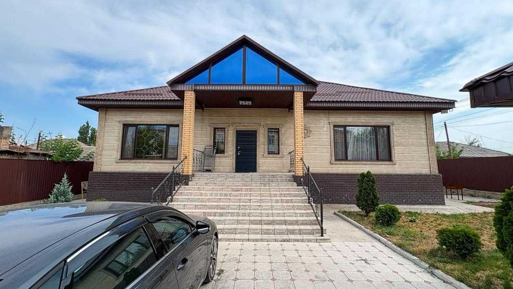 5комнатный дом в центре