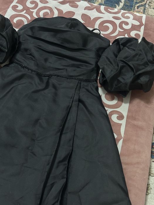 Вечернее черные платье