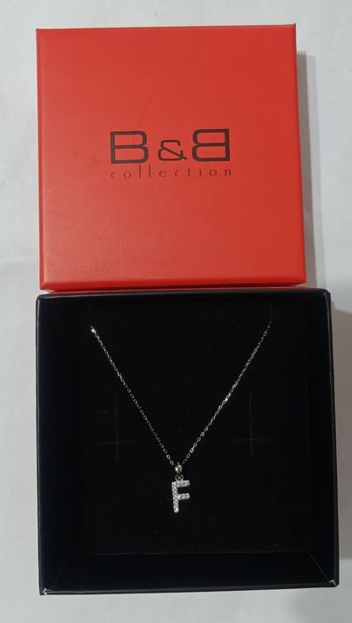 Colier din argint cu initiala F