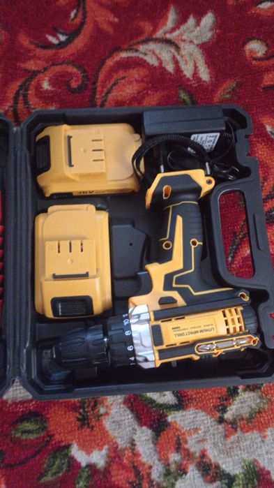 Аккумуляторный шруповерт