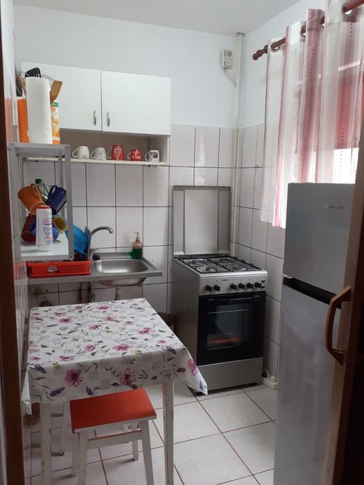 Inchiriez garsoniera zona Cantacuzino Mega Image