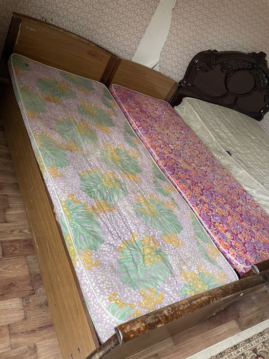 Спальный гарнитур сатылады