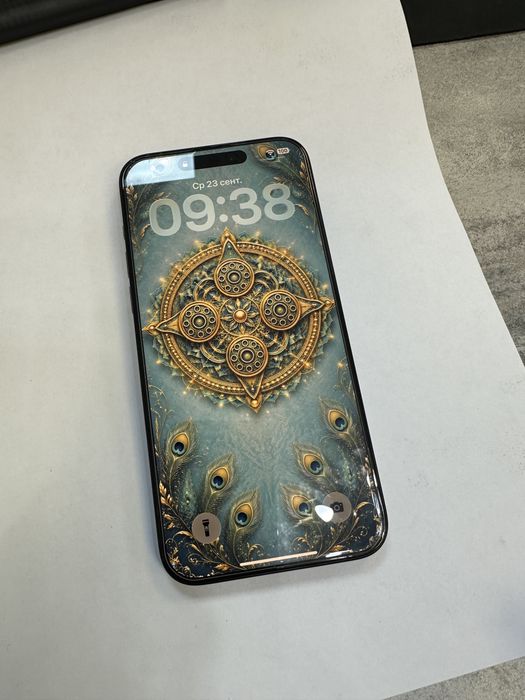 Продам iPhone 15 Pro Max