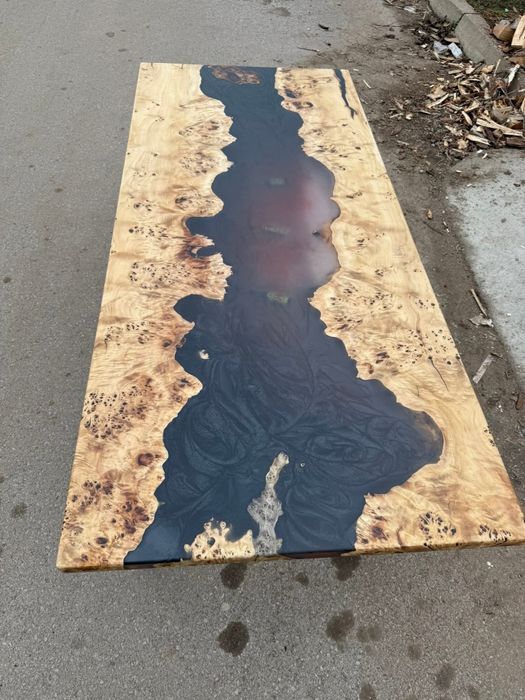 Трапезна маса със смола от топола  200/90/75 см