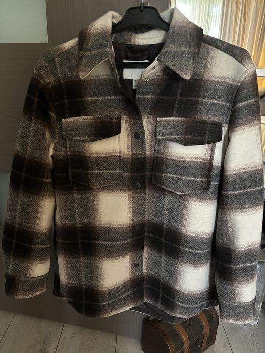 jacheta tip camasa in carouri