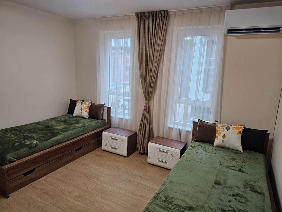 Тристаен апартамент в ж.к. Малинова долина.