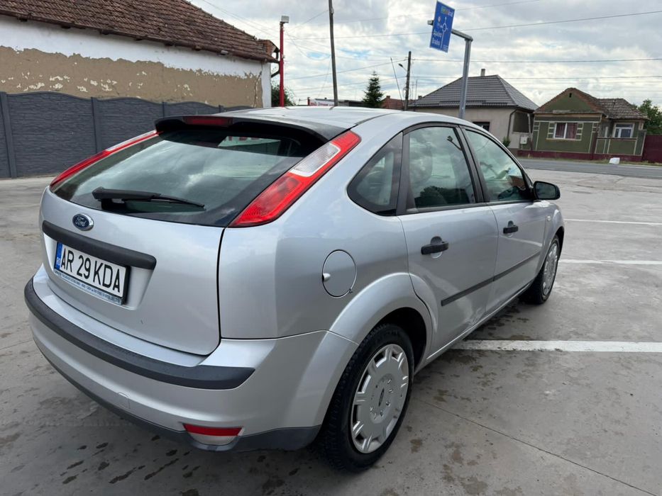 FORD Focus 2006 — imagine 3