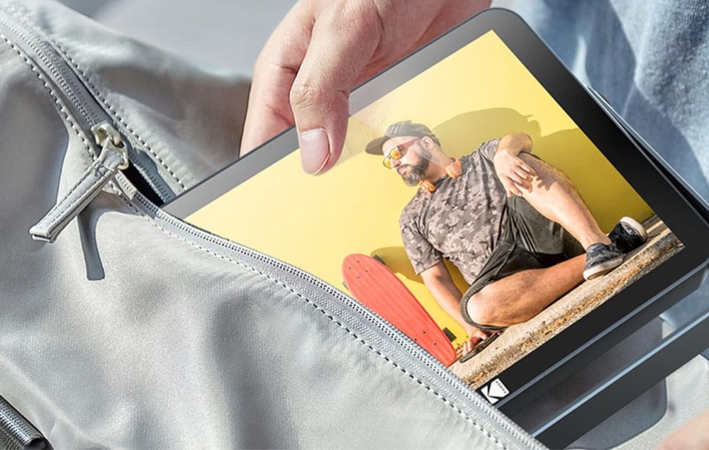 Цифровая фоторамка Kodak беспроводной  экран IPS 10.1 дюм 32gb Wifi