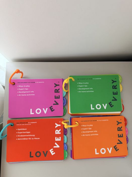 Интерактивни бебешки книжки “LOVEVERY” (play guides)