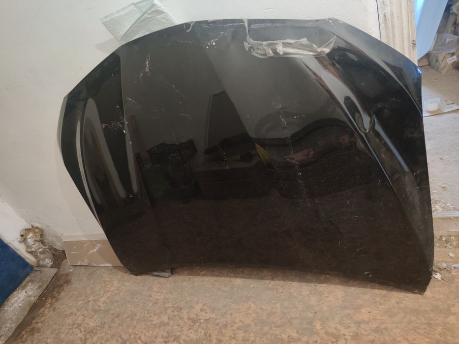 Капот на Камри 70