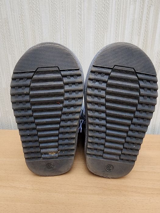 Зимние сапоги, угги для девочки