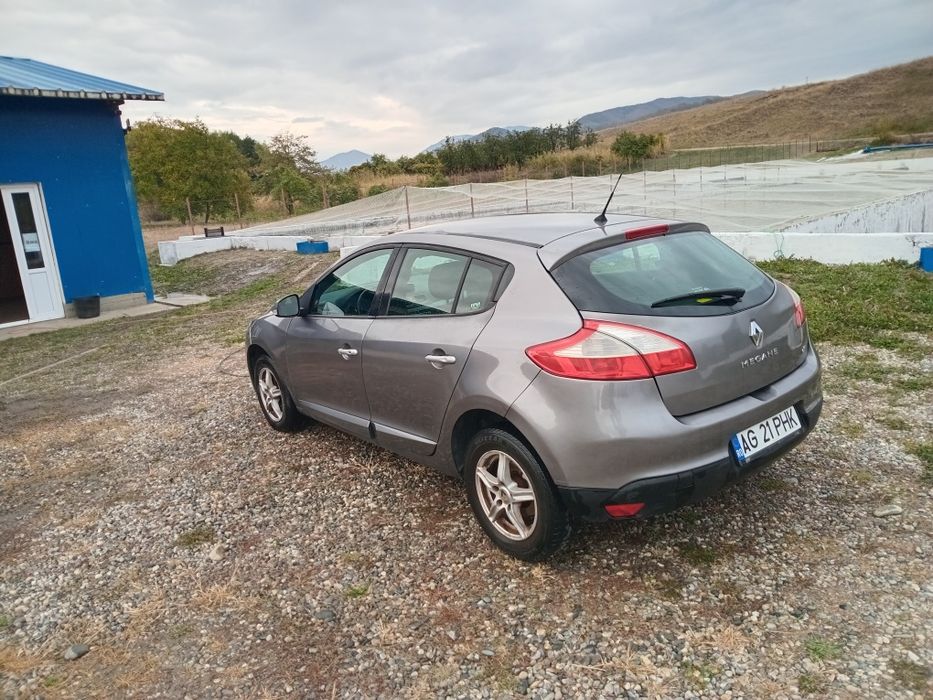 RENAULT Megane 2010 — imagine 4