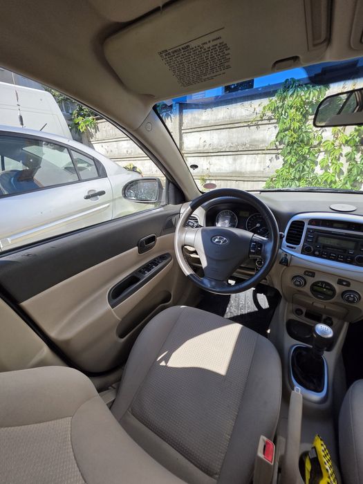 HYUNDAI ACCENT 1.6 Benzina 112 cp