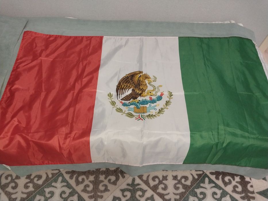 Мексиканский флаг