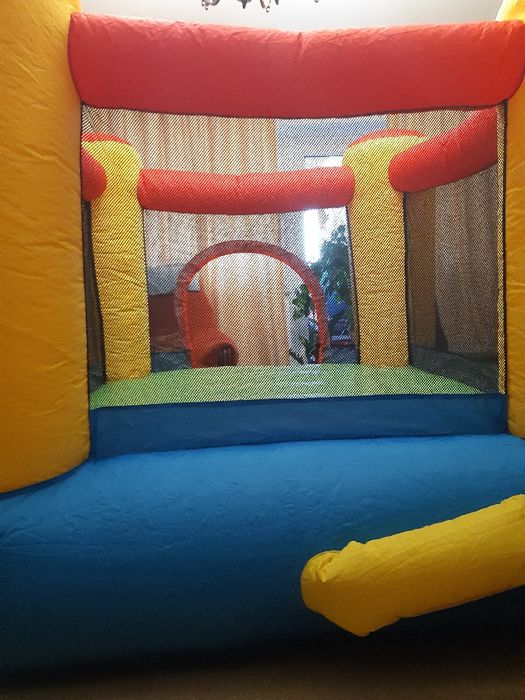 Vand trambulina gonflabila