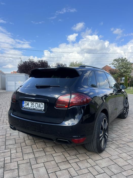 Porsche Cayenne 3.0