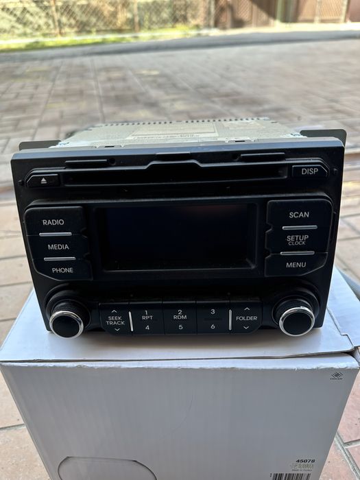 автомагнитола Киа Рио 2014 и  Хюндай акцент 2015