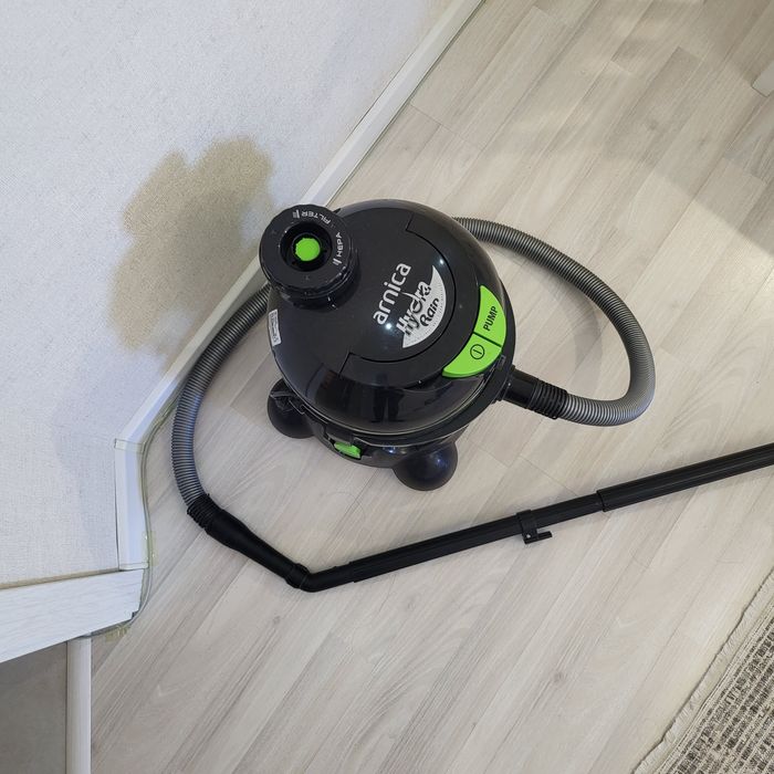 пылесос ARNICA Hydra Rain