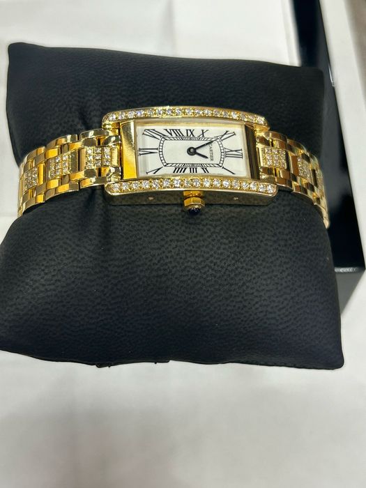 Золотые часы CARTIER