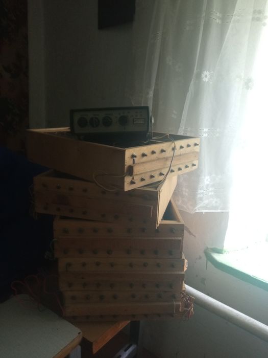 Пчеловодство продётся прибор для сбора пчелиного яда