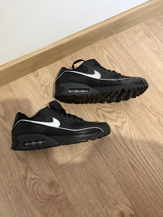 NIKE AIR MAX 90 -използвано