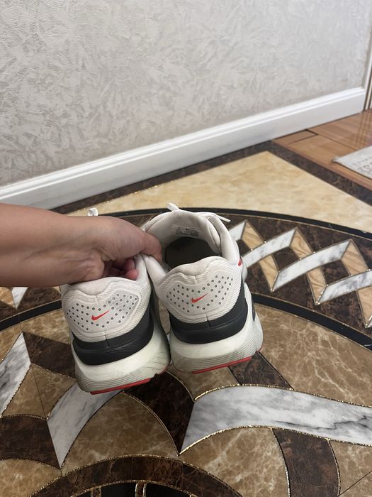 Крассовки Nike оригинал