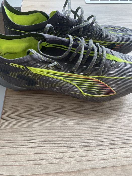 Профессиональные Футбольные бутсы Puma